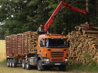 обои Scania G440 6x6 Timber Truck 2010 бок фото